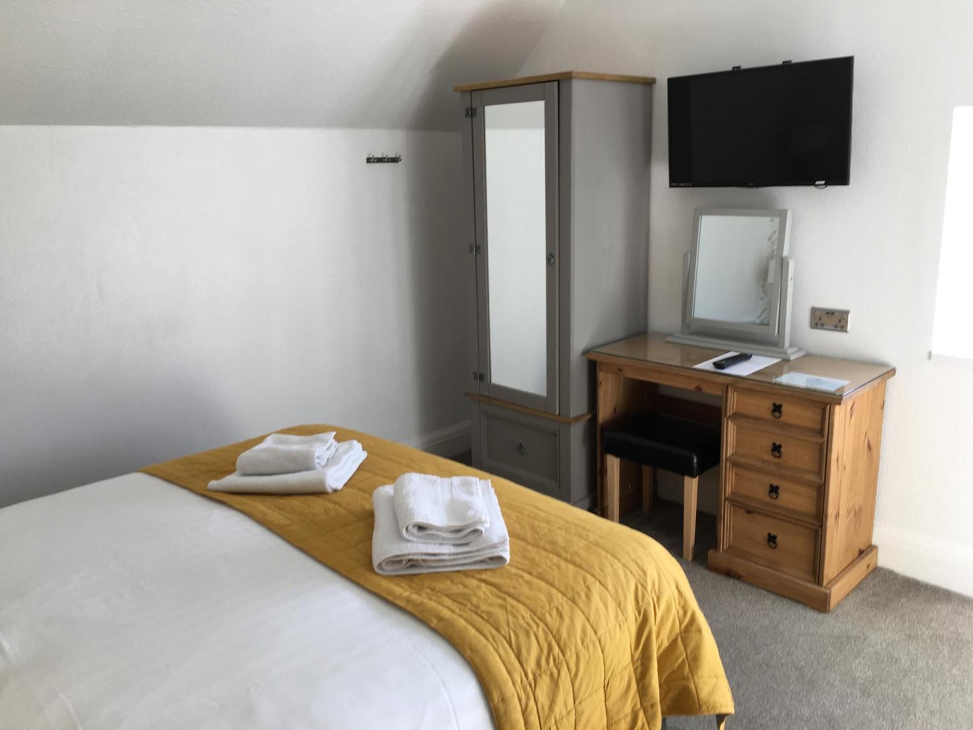 The Kenmore Guest House Llandudno Eksteriør bilde
